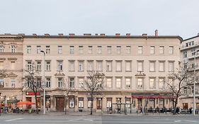 Basilica Palace